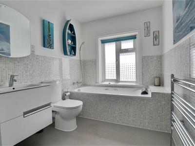 Picture 5